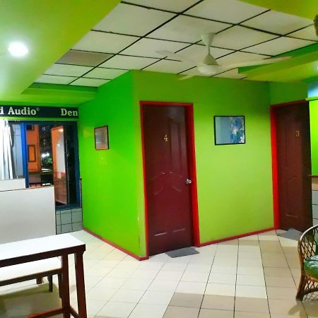 Rose Guesthouse Sandakan Exterior foto
